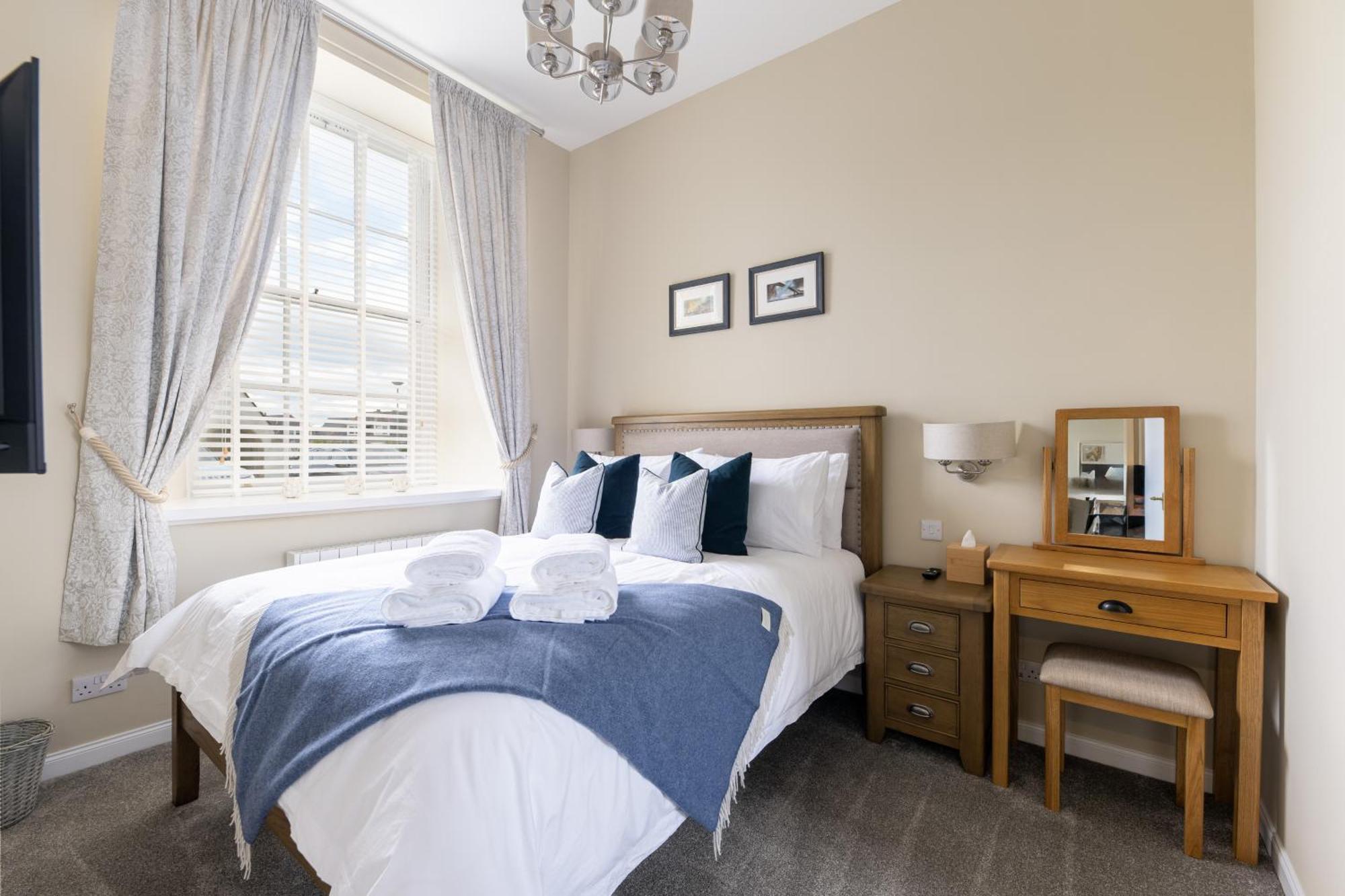1 Old Edinburgh Court Apartment