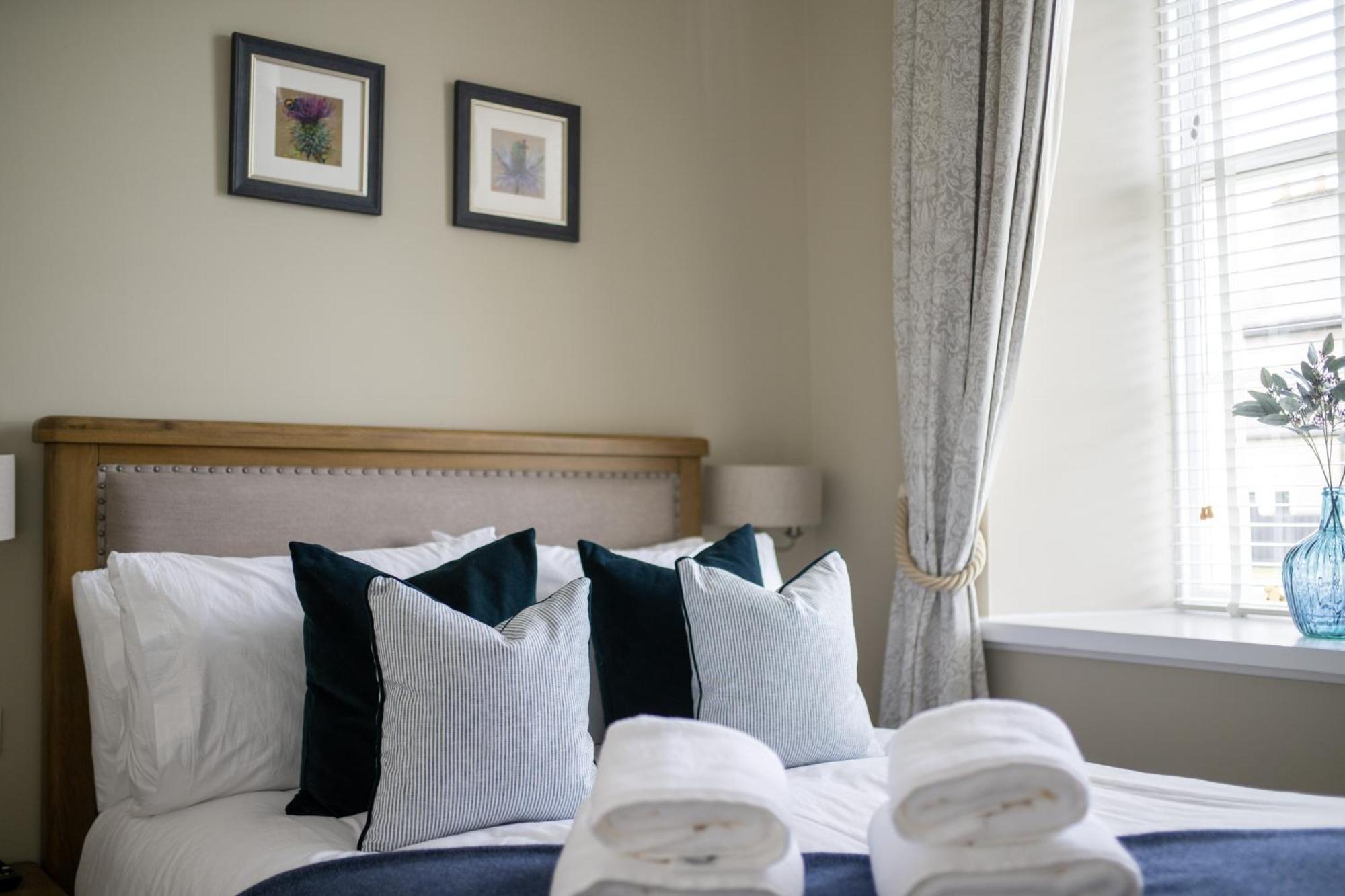 1 Old Edinburgh Court Apartment Inverness
